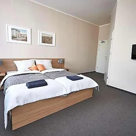 Stara Cynkownia Hotel *